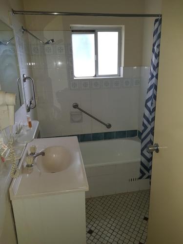 Blue Mountain Motel - Sydney 4u 4
