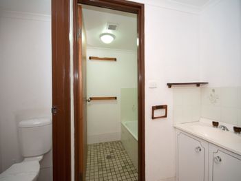 Tristani Bay Parkland Unit 60 / 2 Gowrie Avenue - Accommodation Sydney 5
