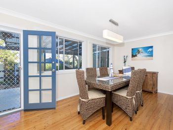 Nelson Street Pine Cottage 5A - Accommodation Sydney 2