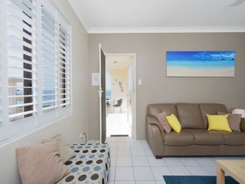 Shoal Bay Road Bay Village Unit 08 47 - Accommodation Sydney 6