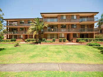 St George Unit 8 / 19 Weatherly Close - Accommodation Sydney 5