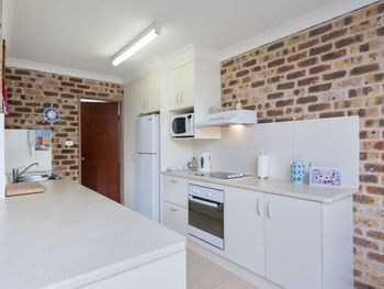 Grevillia Bay Parklands Unit 54 / 2 Gowrie Avenue - Accommodation Sydney 1