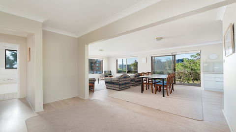 Misthaven Unit 1 / 12 Mistral Close - Accommodation Sydney 0