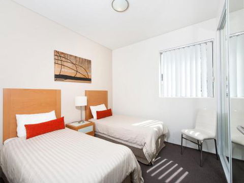Cote DAzur Unit 7 / 61 Donald Street - Accommodation Sydney 1
