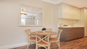 The Apartment Service CRES5 - Accommodation Sydney 4