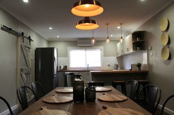 Tranquil 3 Bedroom Next To National Park - Accommodation Sydney 5