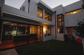 North Coogee WA Sydney 4u