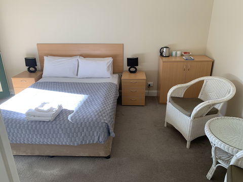 Settlers Hotel York - Accommodation Sydney 4