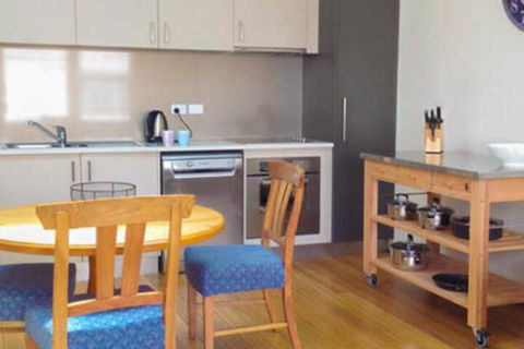 Essentially Hobart - Accommodation Sydney 4