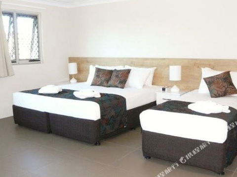 BEST WESTERN CASTLE LODGE MOTEL - Accommodation Sydney 4