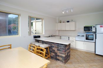 South Pacific Unit 9 Shoal Bay - Accommodation Sydney 3