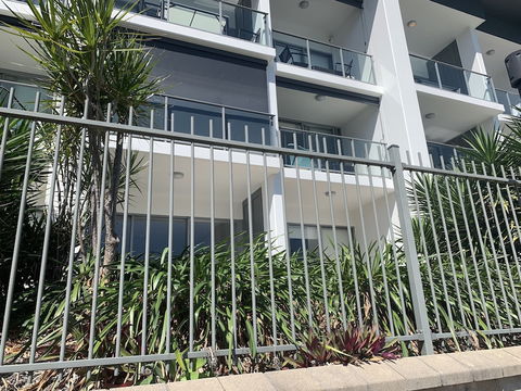 Magnetic Blue Waterfront Apartments - Accommodation Sydney 0