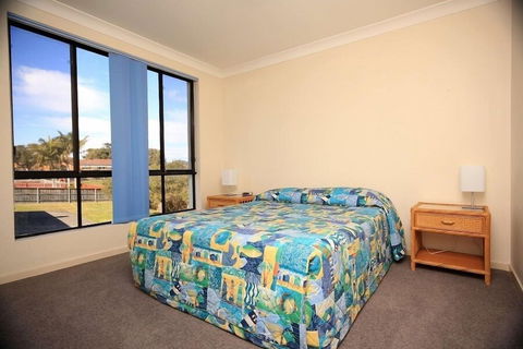 Hi Surf Unit 1 - Accommodation Sydney 3