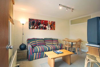 Lawlers 36A - Accommodation Sydney 1