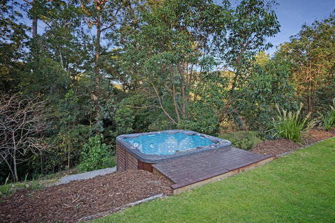 Salt Hinterland Retreat Q Stay - Sydney 4u 5