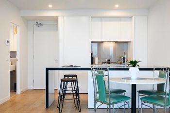 Stunning Harbour & City View Loft - Sydney 4u 1