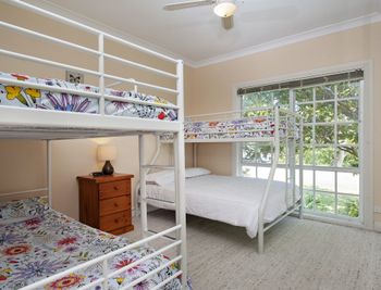 Longboard 11 Boulder Bay Road - Accommodation Sydney 6