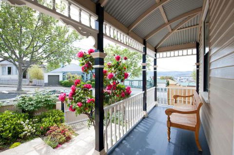 Library House - Accommodation Sydney 6