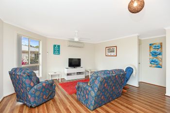 Serenity By The Sea - Accommodation Sydney 5