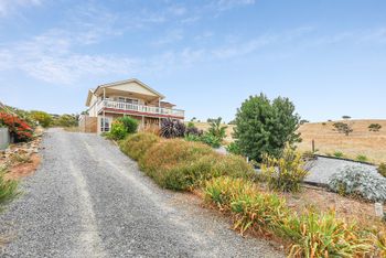 Serenity By The Sea - Accommodation Sydney 1