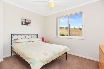 Serenity By The Sea - Accommodation Sydney 6