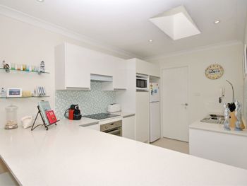 Nicholli Bay Parklands Unit 32 2 Gowrie Avenue - Accommodation Sydney 4