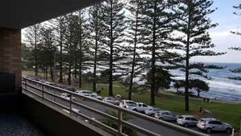 Point Break 2 Bedroom Apartment - Sydney 4u 6