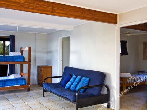 1770 Beach Accommodation Elliot Lodge - Accommodation Sydney 4