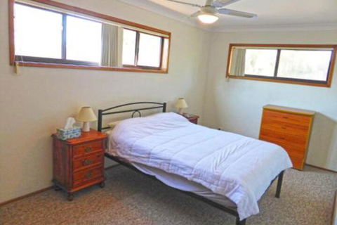 Dolphins Delight At Culburra Beach - Accommodation Sydney 7