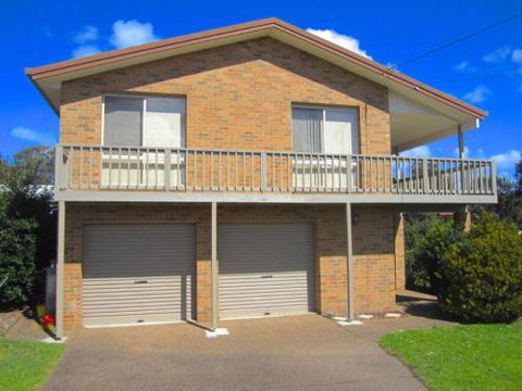 BAROONA By THE BEACH - Accommodation Sydney 4
