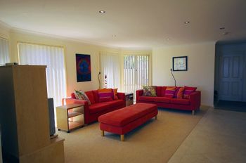 Luxury Waterfront House - Accommodation Sydney 2