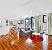 Deluxe Sydney Central Penthouse with Pool  Gym - Accommodation Sydney