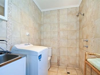 Hidden Oasis - Accommodation Sydney 5