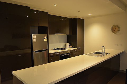 Royal Stays Apartments Southbank - Accommodation Sydney 5