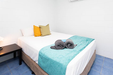 Airlie Sun & Sand Accommodation 6 - Sydney 4u 5