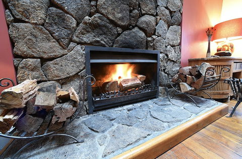 Thredbo 1380 - Sydney 4u 1