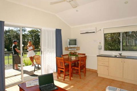 Port Stephens Koala Sanctuary - Accommodation Sydney 4