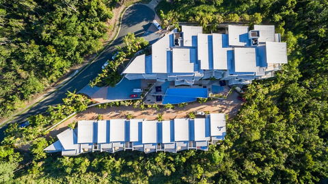 Azure Sea Whitsunday Resort - Accommodation Sydney 1