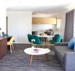 Comfort Inn Governor Macquarie - Accommodation Sydney