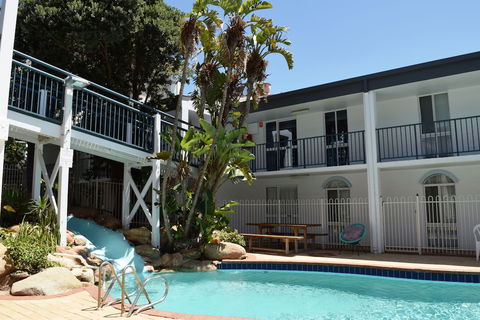 West Beach Lagoon 202 - Quiet & Ground Floor - Sydney 4u 2
