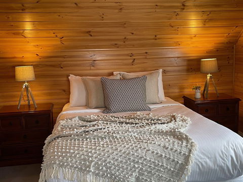 Dunes - Elegant Beach Villa With Huge Swim Spa - Accommodation Sydney 1