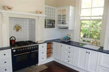 Heritage Retreat - Accommodation Sydney 5