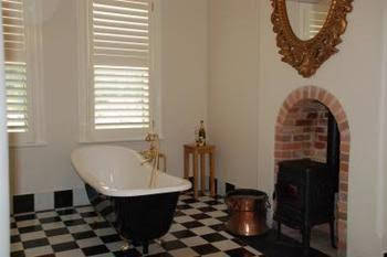 Heritage Retreat - Accommodation Sydney 3