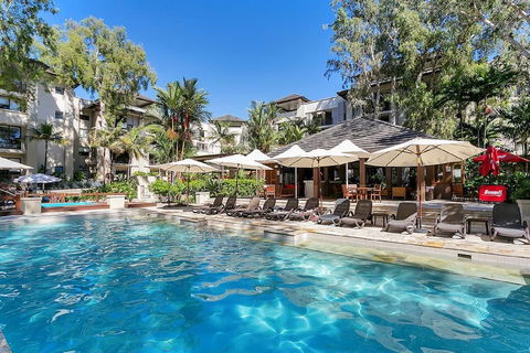 Sea Temple Palm Cove 2 Bedroom Luxury Apartment - Accommodation Sydney 1