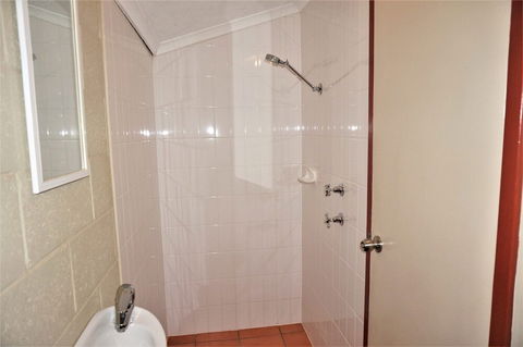 Osprey Holiday Village Unit 123 - Sydney 4u 5