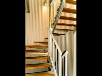 Seaspray Apartments - Accommodation Sydney 6