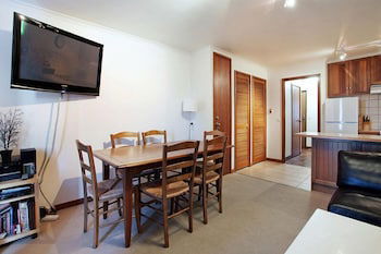 Lawlers 20 - Accommodation Sydney 1