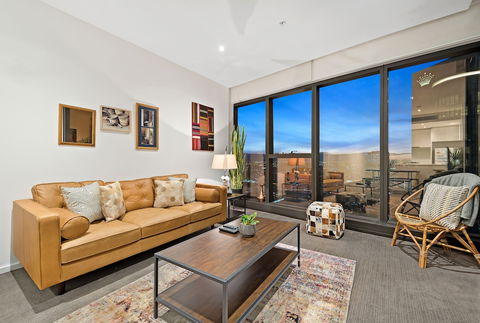 Sanctuary Apartments - Prima Pearl - Accommodation Sydney 4
