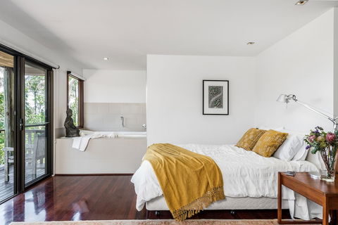 Your Luxury Escape - Cedar View - Accommodation Sydney 6