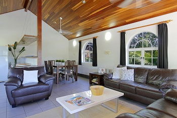 A PERFECT STAY - Clarkes Beach Villa - Accommodation Sydney 6